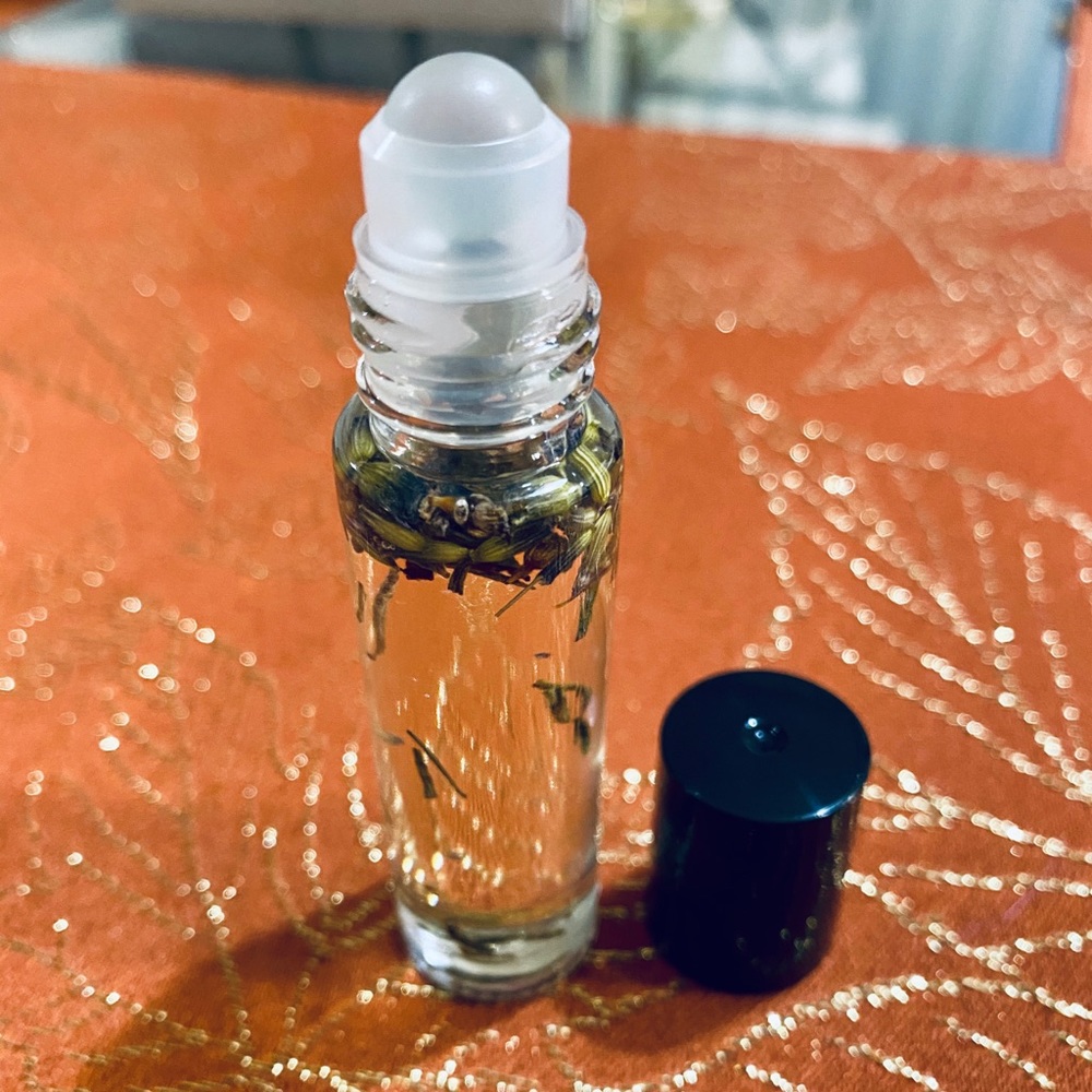 ๐Sleep Essential Oil๐ - Picture 3 of 5